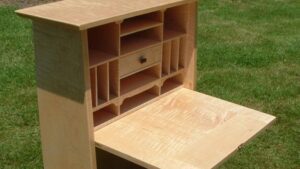 Wood Furniture in Virginia